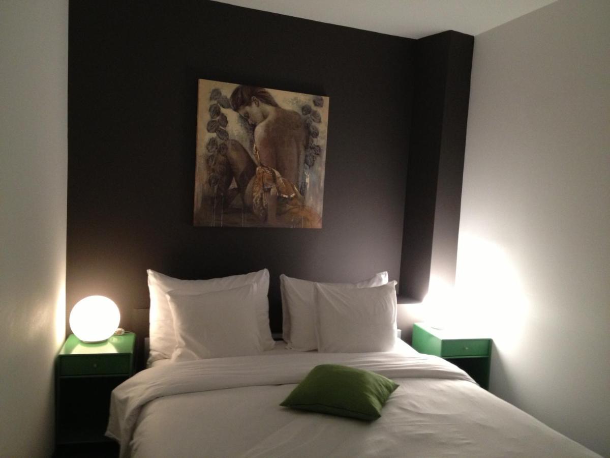 Au Boeuf Rouge Hotel Crassier Bagian luar foto