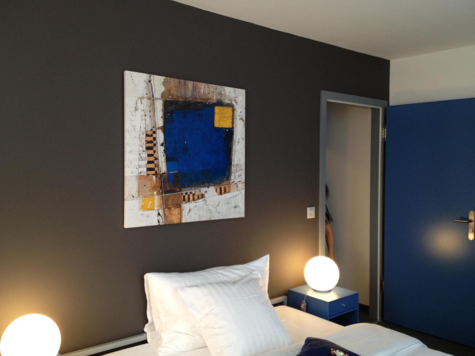 Au Boeuf Rouge Hotel Crassier Bagian luar foto