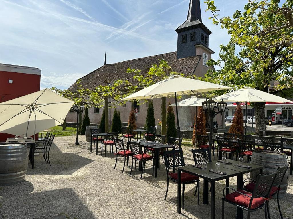 Au Boeuf Rouge Hotel Crassier Bagian luar foto