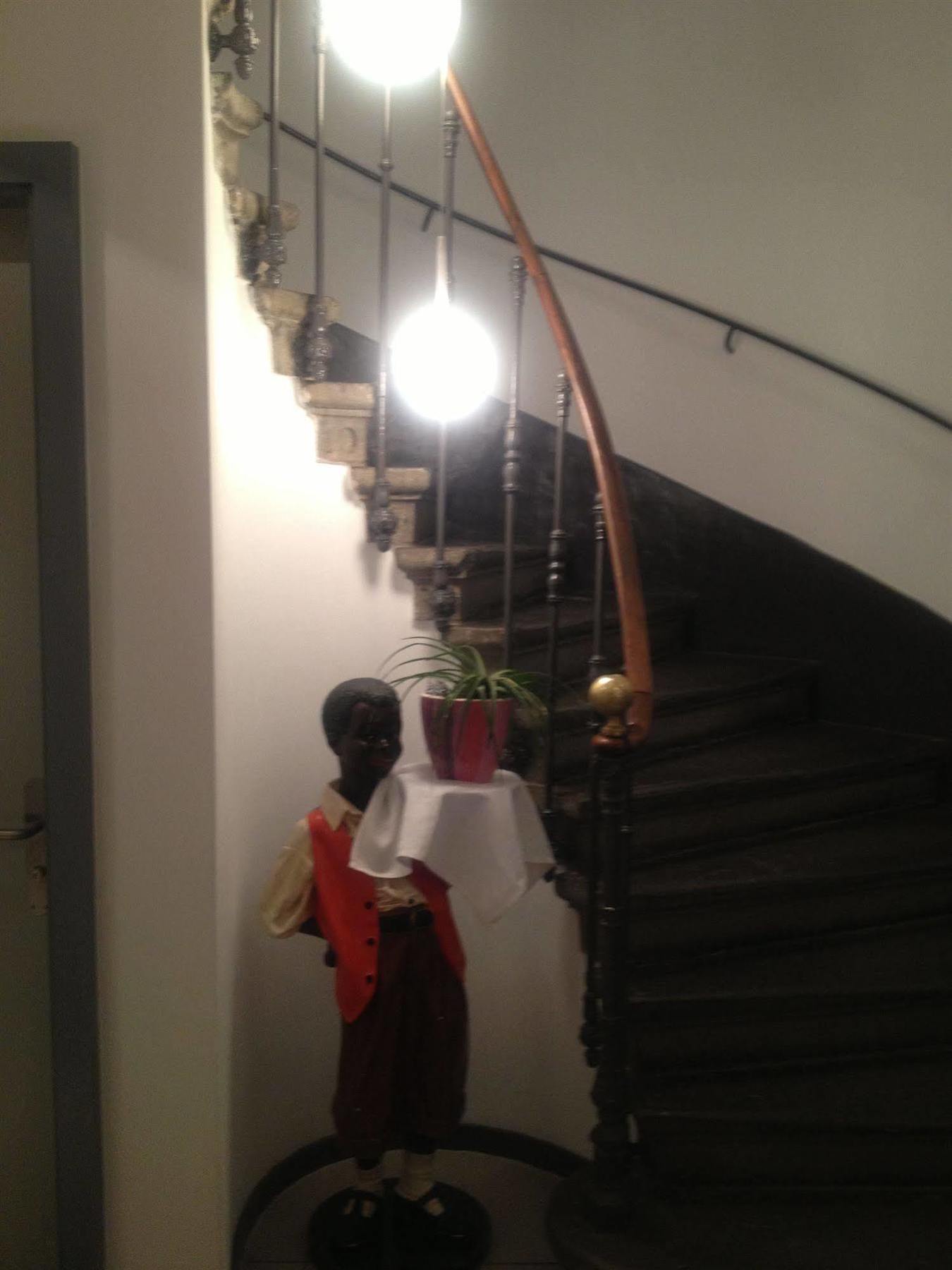 Au Boeuf Rouge Hotel Crassier Bagian luar foto